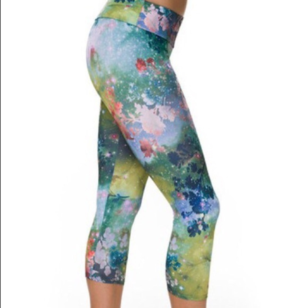 Onzie Crop Pants— Floral Galaxy